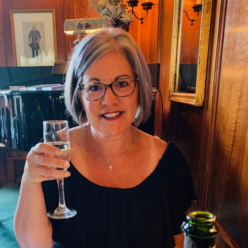 Meet your Posher, Pamela